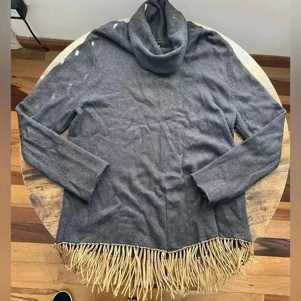 kial | womens tunic sweater. Size: L.